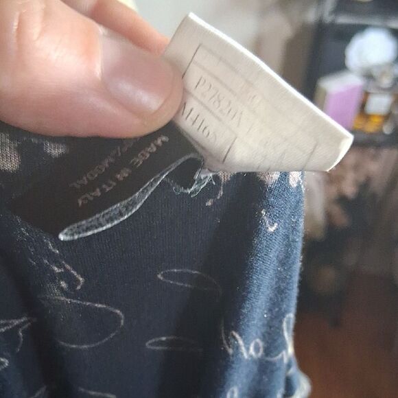 Authentic CHANEL Blue and Cream Script Blouse Size Small/Medium - Picture 13 of 16